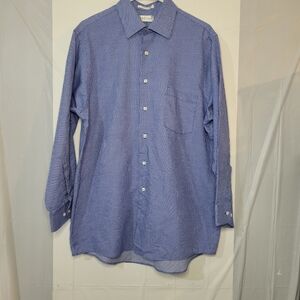 Van Heusen long sleeve button down shirt men's size large blue & white checkered